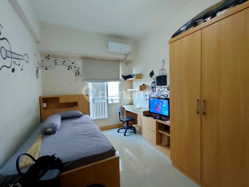 Furnished Studio Apartment with City View