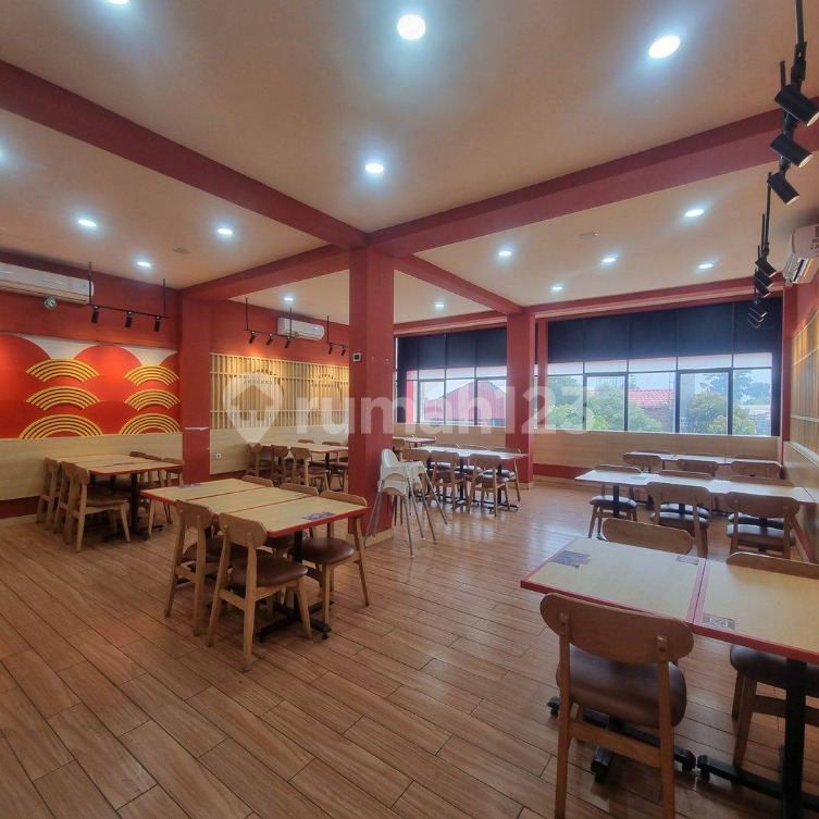 Strategic Commercial Space Near Karang Tengah Toll