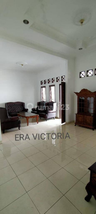 Furnished 4-Bedroom Minimalist House in Tebet