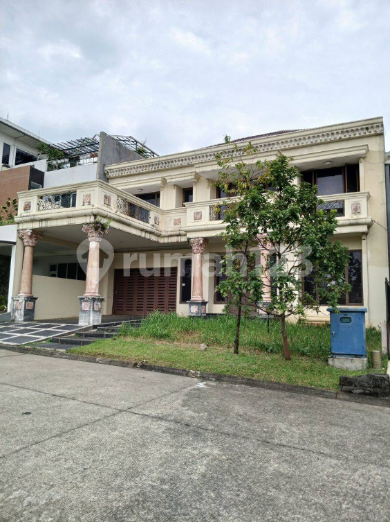 Spacious House with Modern Amenities