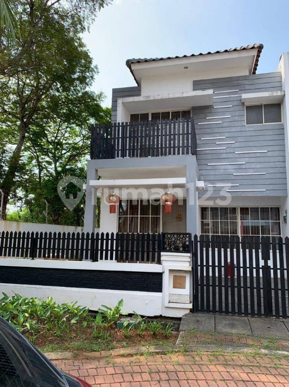 Large Semi-Furnished House with Garden View