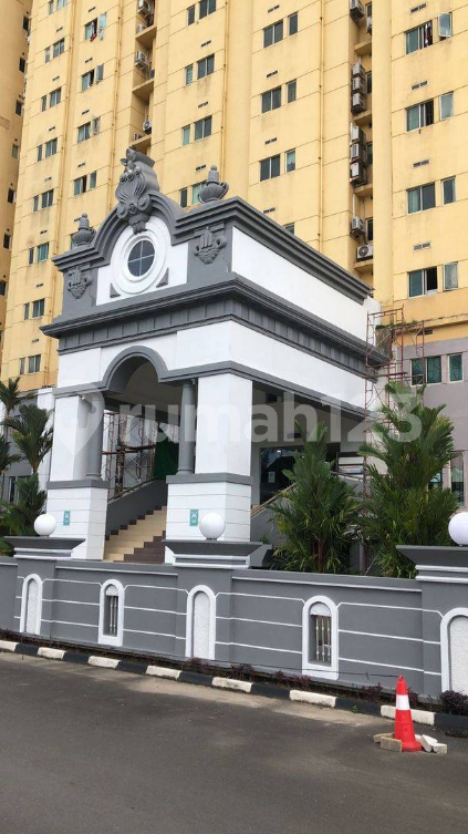 3-Bedroom Queen Victoria Apartment Near Amenities