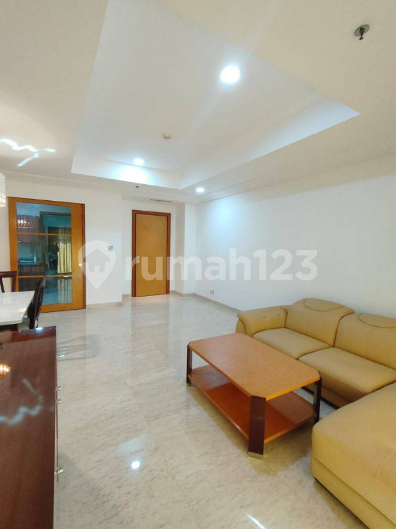 Spacious 2-Bedroom Apartment in Pakubuwono Residence Jakarta