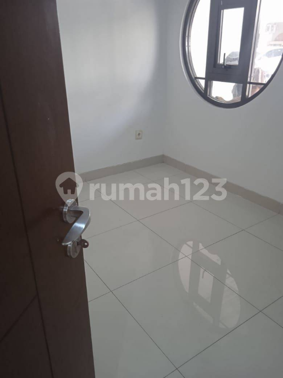 Modern 3-Bedroom House in East Asia Cluster