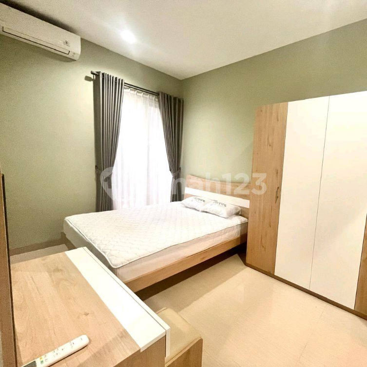 Furnished Two-Story House Near Candi Golf Semarang