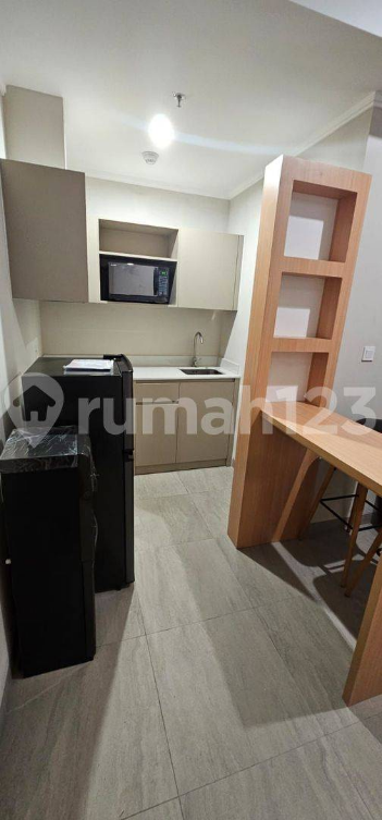 Furnished 1-Bedroom Apartment Near JIEXPO