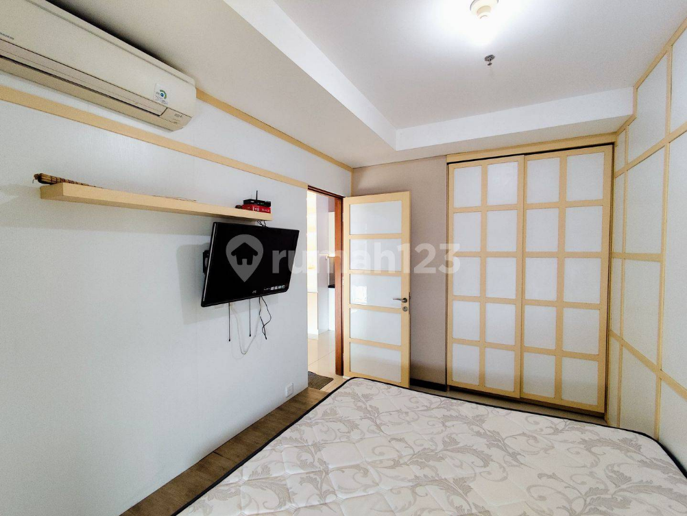 Modern Studio Apartment in Green Bay Pluit