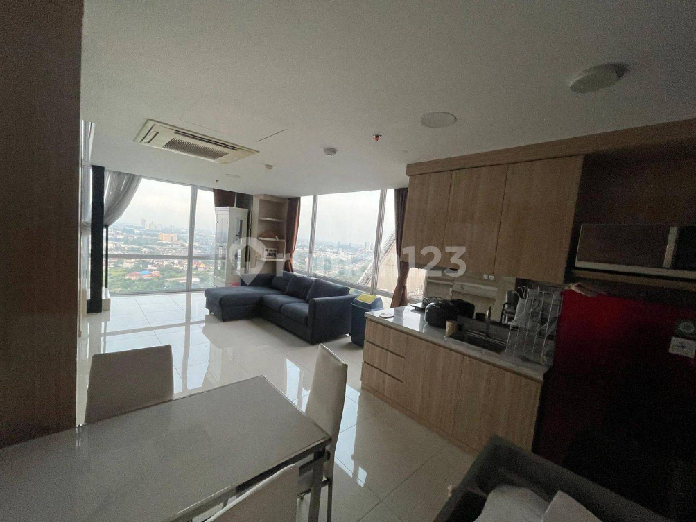 Modern Duplex Loft Near UPH Campus