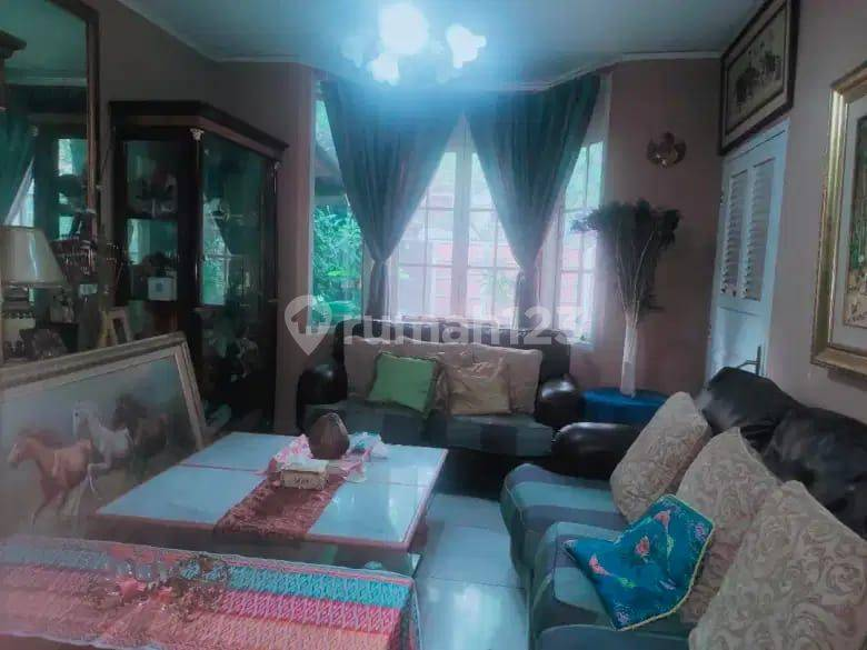 Minimalist House for Rent in Tubagus Ismail, Bandung