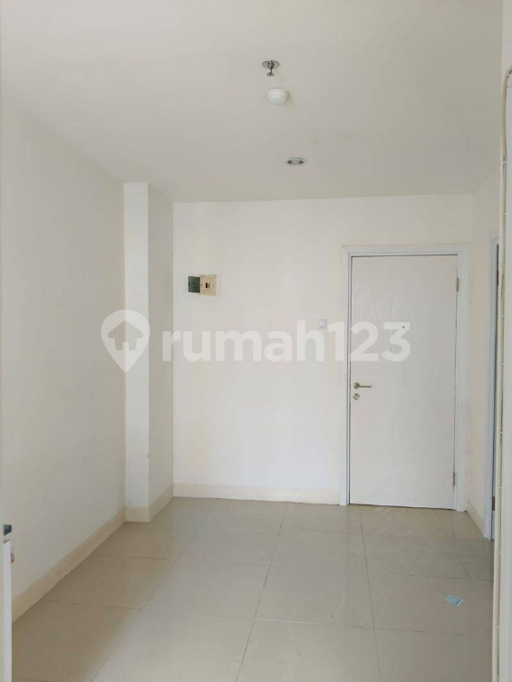 Modern Apartment Near Kelapa Gading