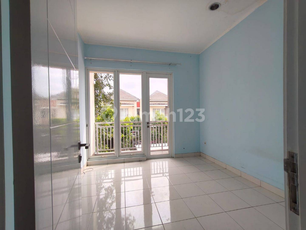 Modern 2-Bedroom Townhouse in Summarecon Bekasi Complex