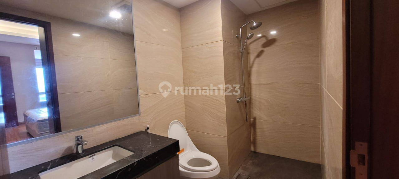 Modern 2BR Furnished Apartment with City View