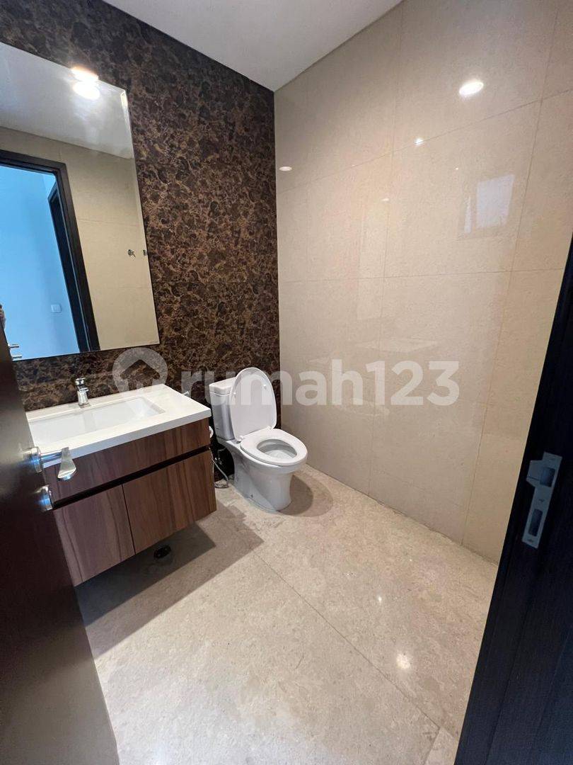 Semi Furnished Corner House at Lakewood Cluster, Nava Park BSD