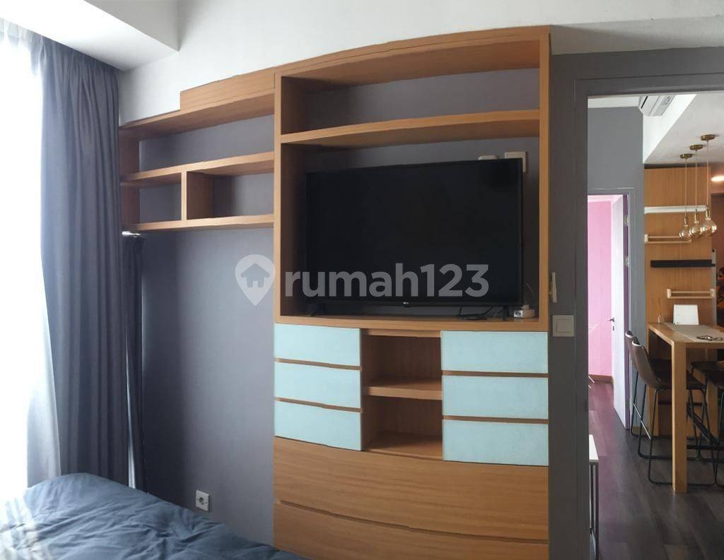 Treepark BSD-тегі 2 бөлмелі пәтер, толық жабдықталған