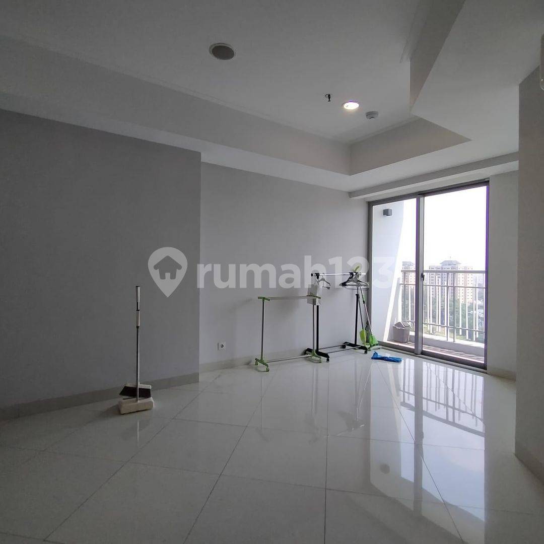 Коммерческое помещение Ruko Boulevard - 4.5x17м, 2.5 этажа