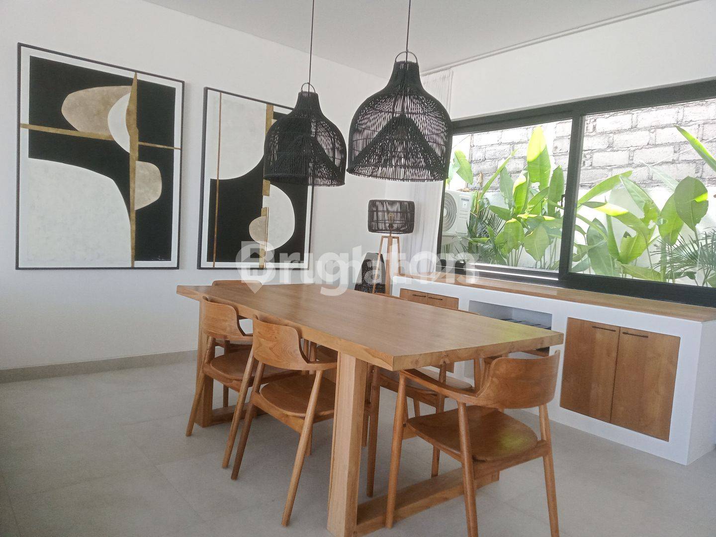Luxurious Villa in Pererenan, Canggu - Fully Furnished with Private Pool