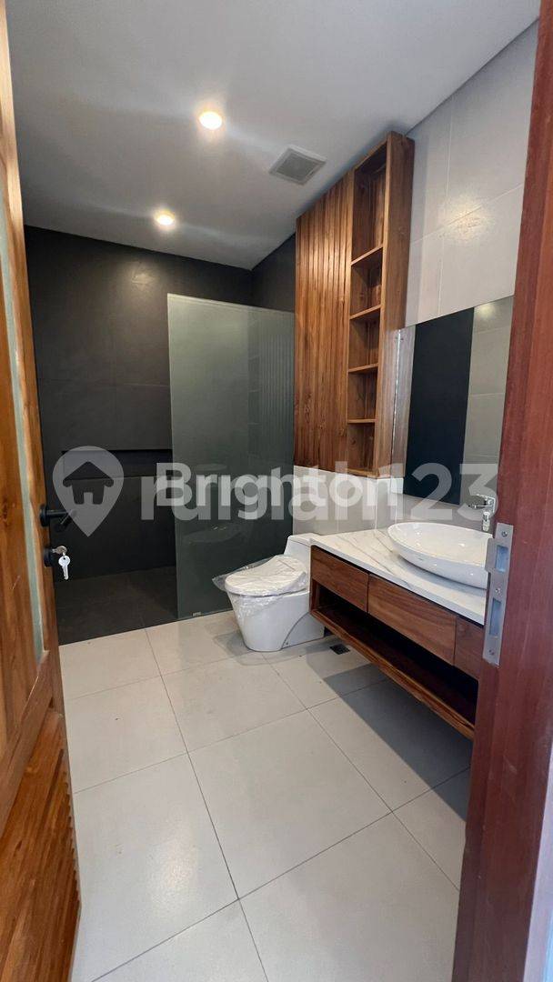 Modern Tropical Villa in Denpasar - 3 Bedrooms, Private Pool