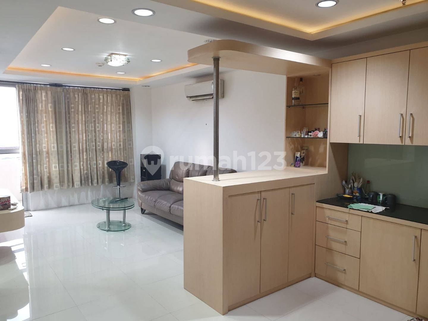 Fully Furnished Apartment with Modern Interior