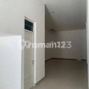 Ruko Osaka PIK 2 - Commercial Space in Pantai Indah Kapuk 2