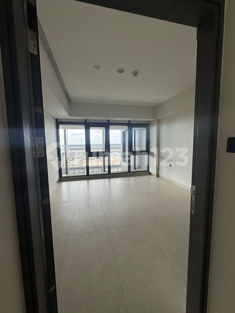 Penthouse Apartment in Carstensz, Gading Serpong
