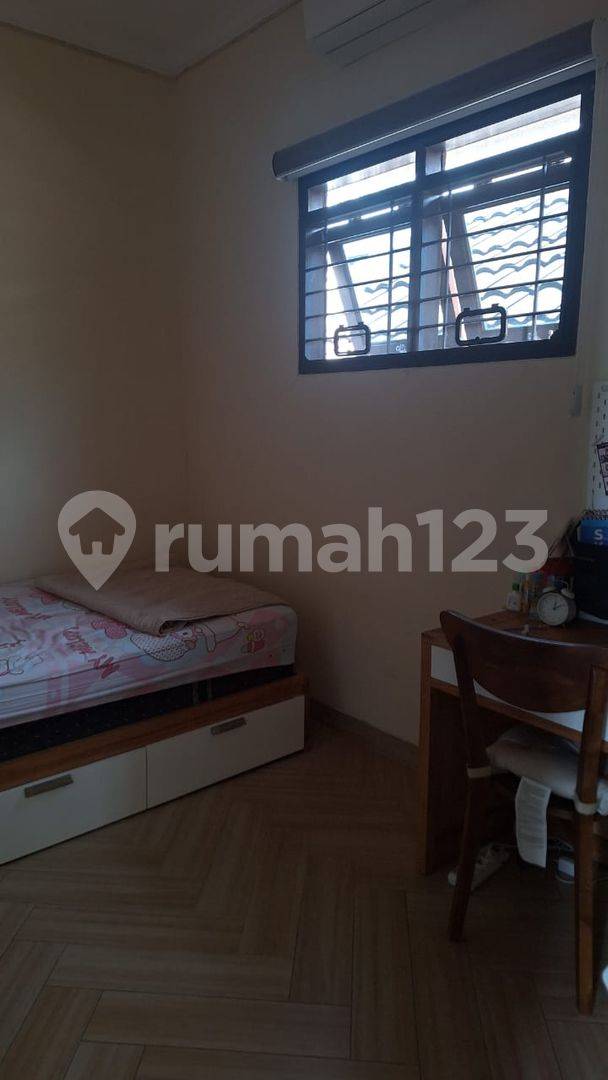Fully Furnished House in Batununggal - 4 Bedrooms, 3 Bathrooms