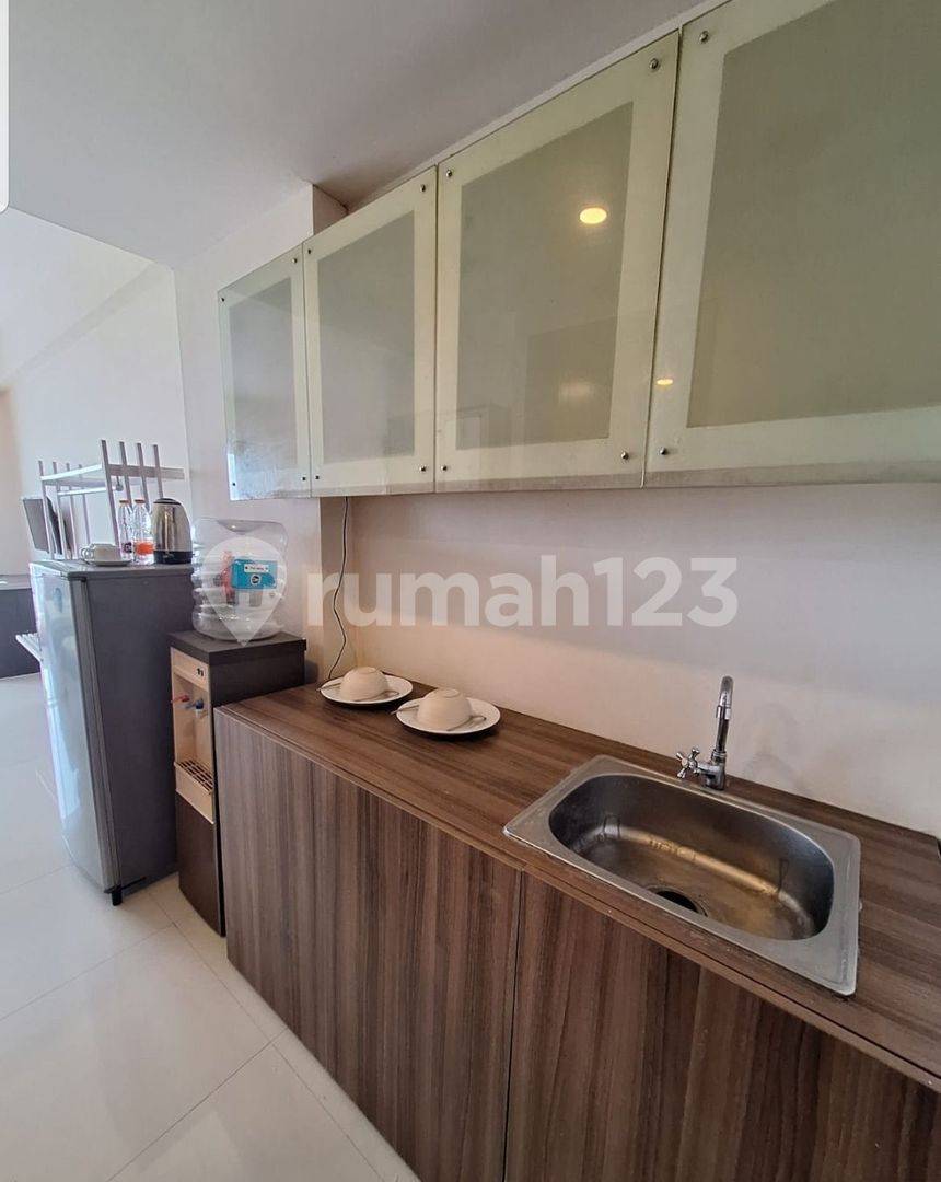 Studio Apartment at Gallery Ciumbuleuit, 33m2, Furnished