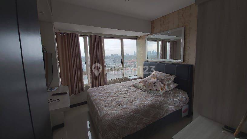 Apartemen Nifarro - 2 Bedrooms, Fully Furnished Apartment in South Jakarta
