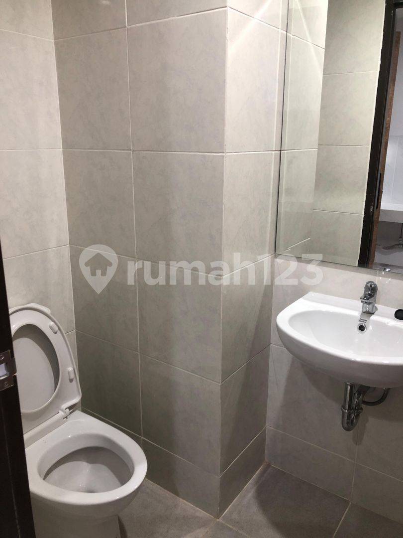 Delft Apartment CPI Makassar Studio Apartment