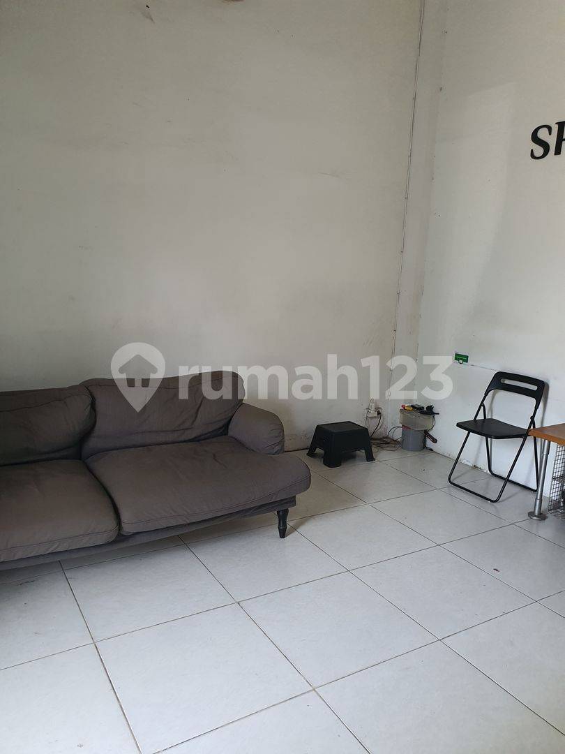 Prime Location in Sunter - Versatile Space for Business