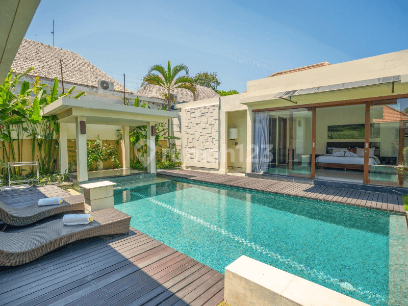 Private Villa in Seminyak with Pool and Modern Design