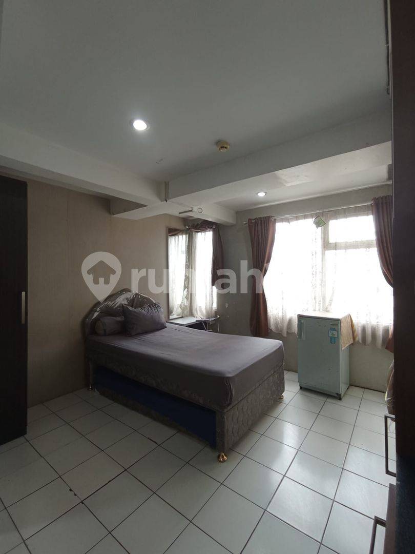 Modern 1-Bedroom Apartment Near Cihampelas Mall