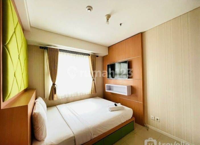 1 Bedroom Apartment Near Unpar with Cool Air and Culinary Spots