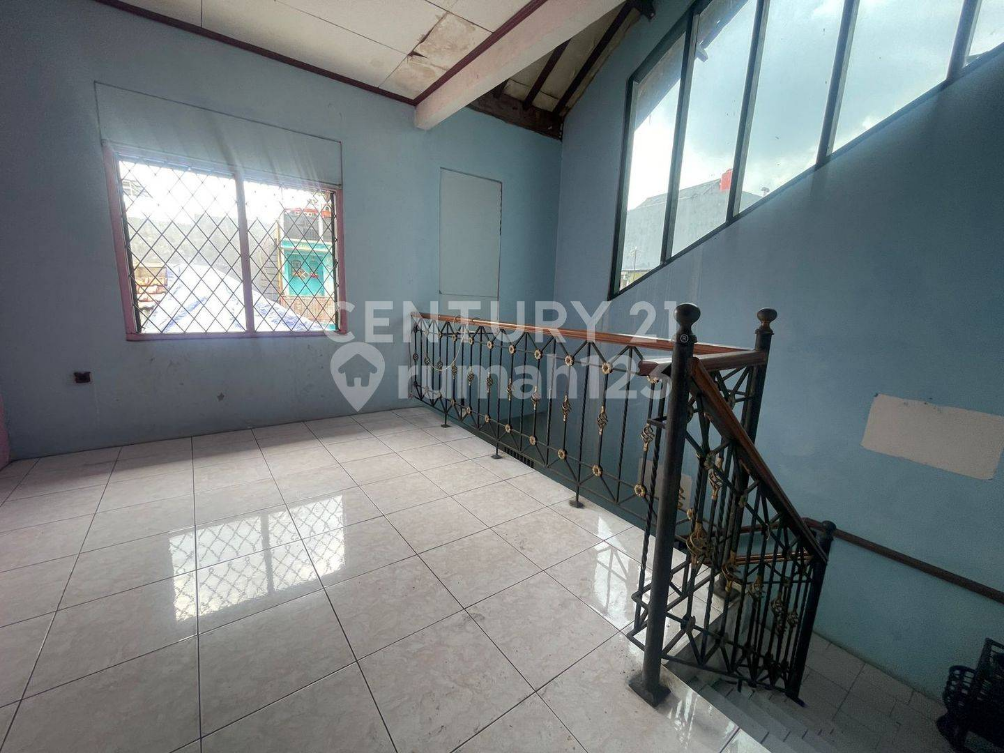 Spacious 3-Bedroom House in East Jakarta