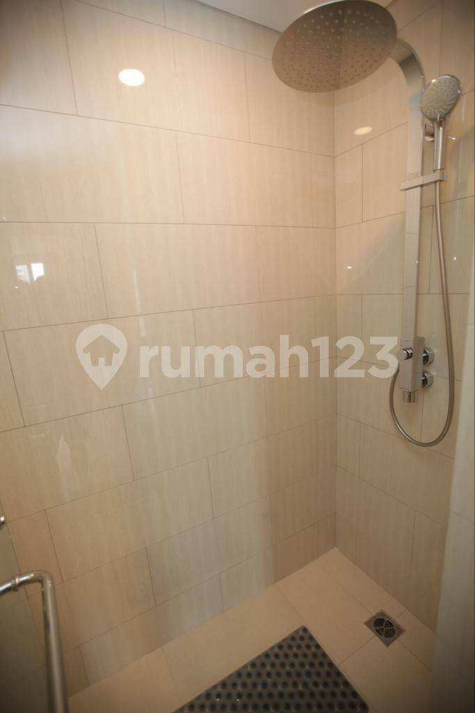 Branz TB Simatupang-дағы 5-жұлдыздық қонақ үй қызметтері бар сәнді пәтер