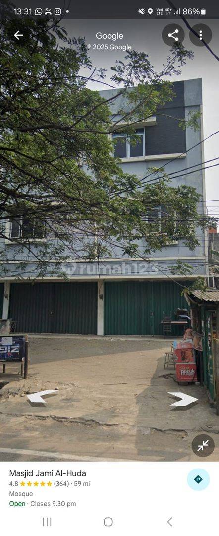 Ruko for Rent in Daan Mogot, West Jakarta - Strategic Location