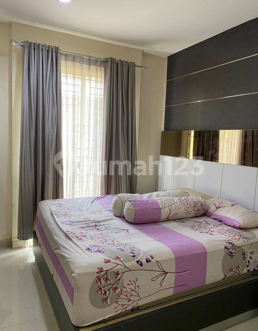 Long Beach PIK 1 - 3 Story House with 3+1 Bedrooms