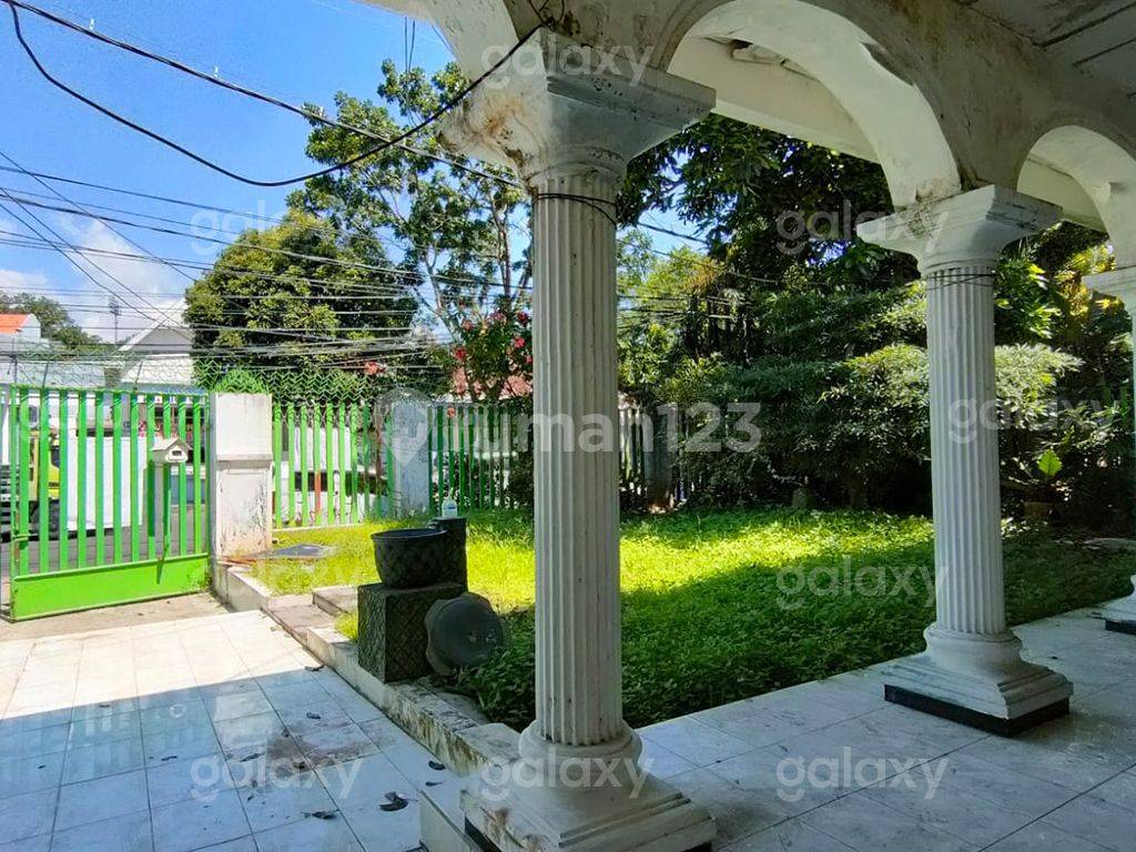 Большой дом рядом с Иджен, Маланг - 600м² с 6 спальнями и садом