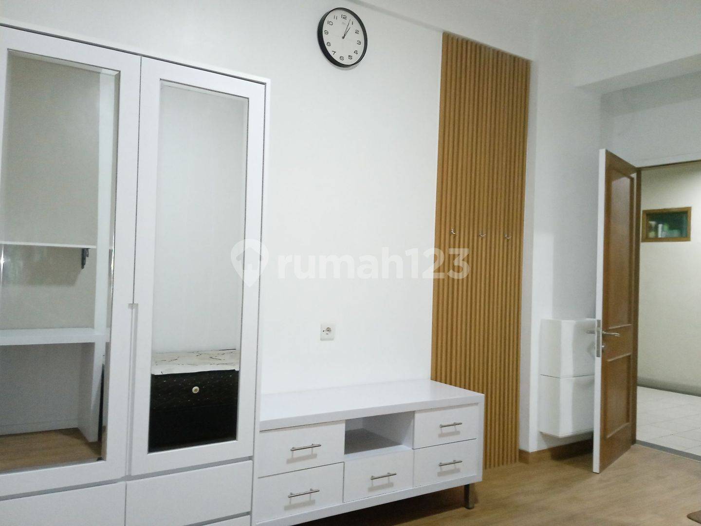 Studio Apartment near UI Depok Campus, Fully Furnished