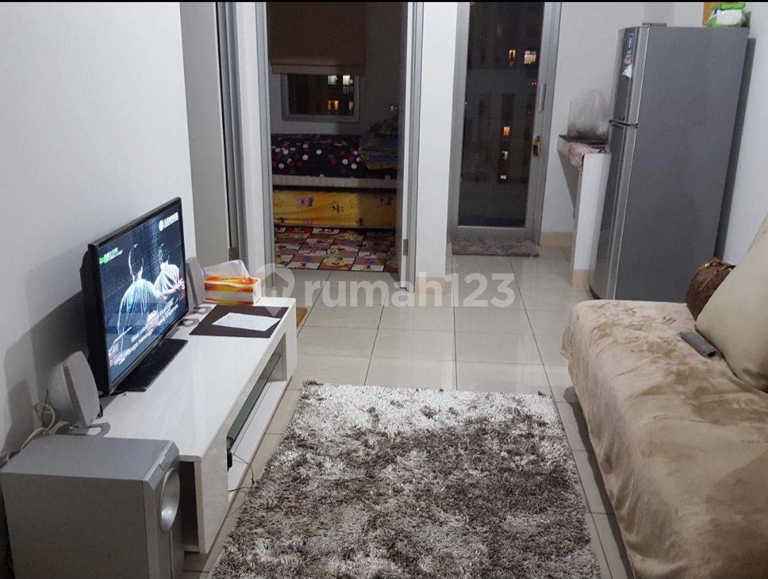 Furnished 2BR Apartment with City View in Green Bay