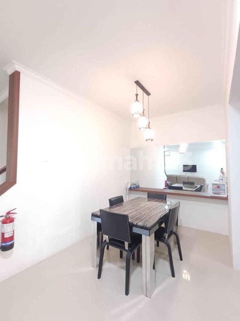 Modern Minimalist House Near Panbil Industrial Area