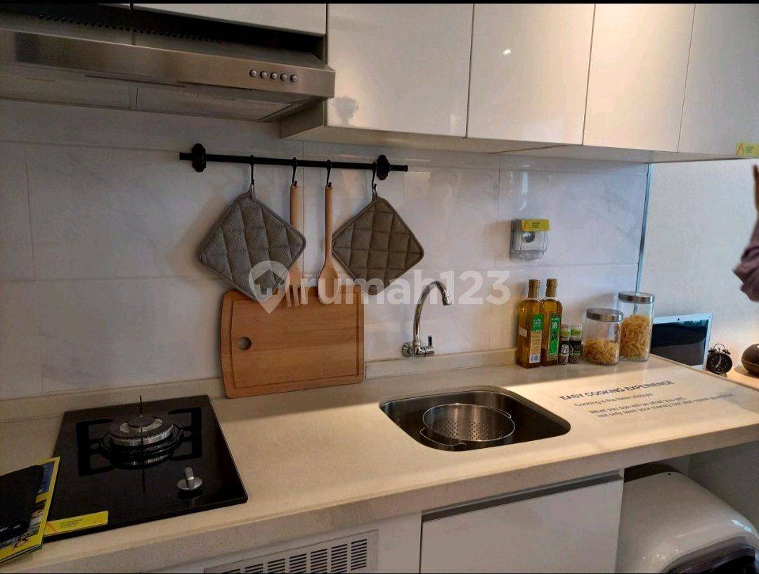 Sky House Apartment in Alam Sutera, Tower Acacia, 21st Floor