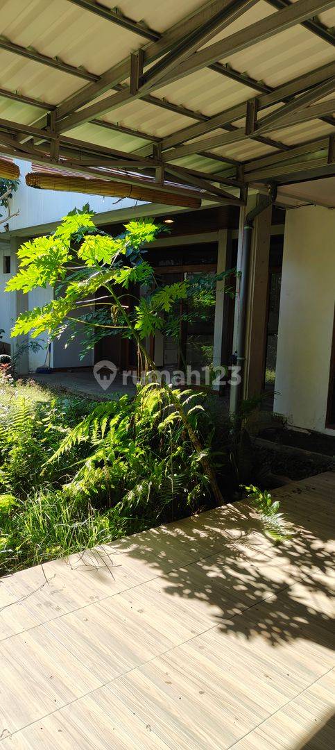 Spacious 2-Story House in Gegerkalong, North Bandung