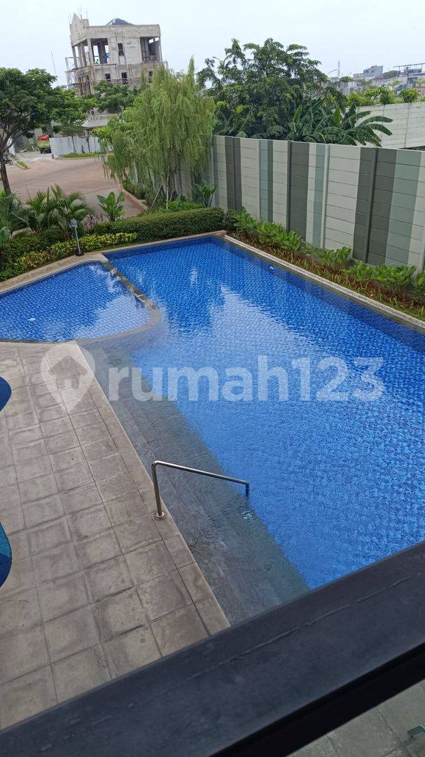 Green Royale Condo: Компактная 2-комнатная квартира с современными удобствами
