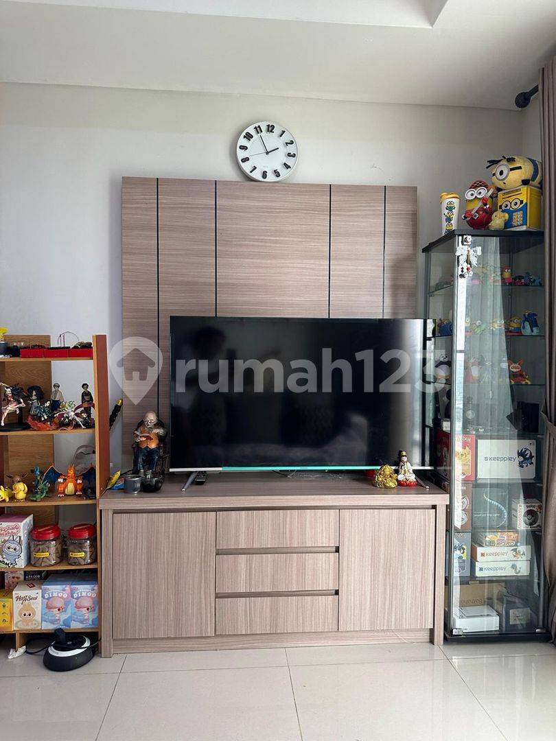 Daanmogot City Apartment - Fully Furnished 3BR in West Jakarta