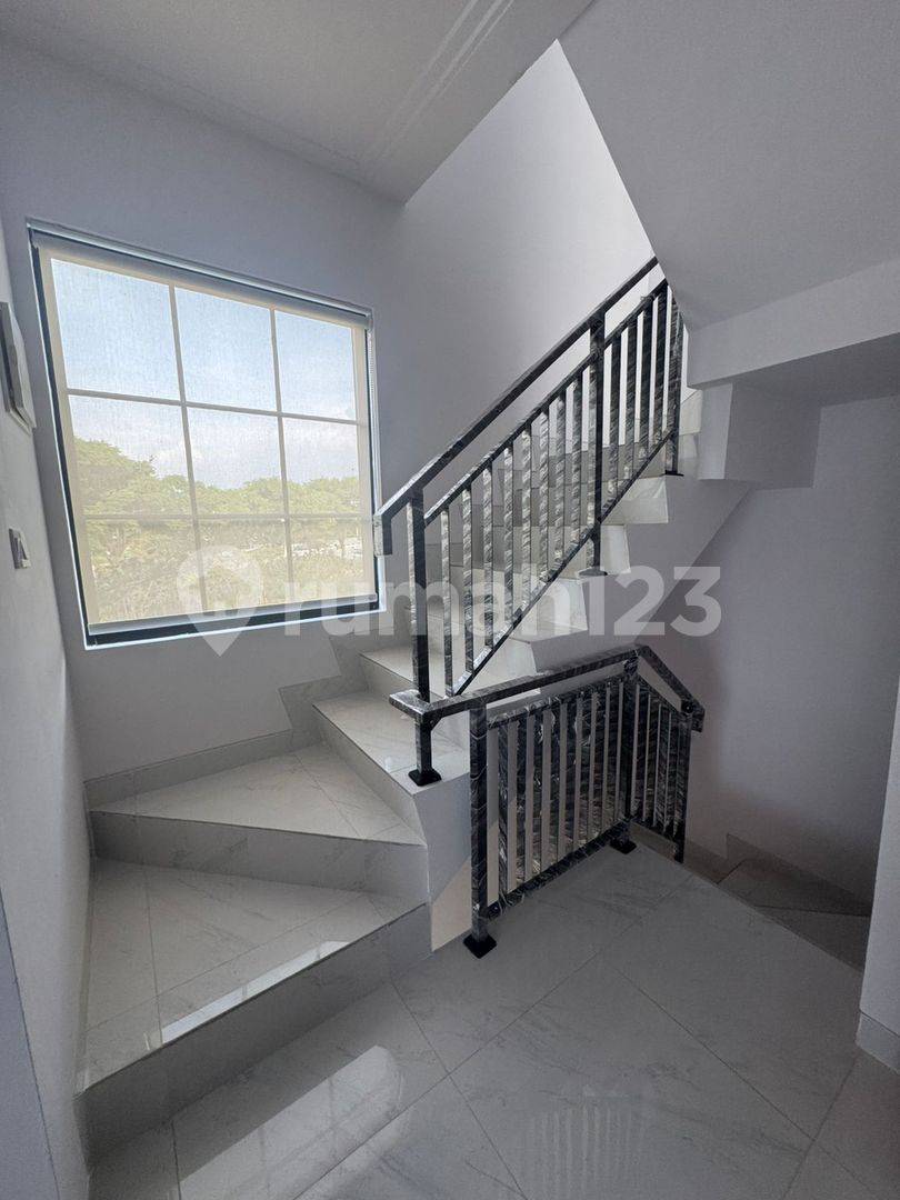 Golf Island Pantai Indah House - Fully Furnished 3BR Property