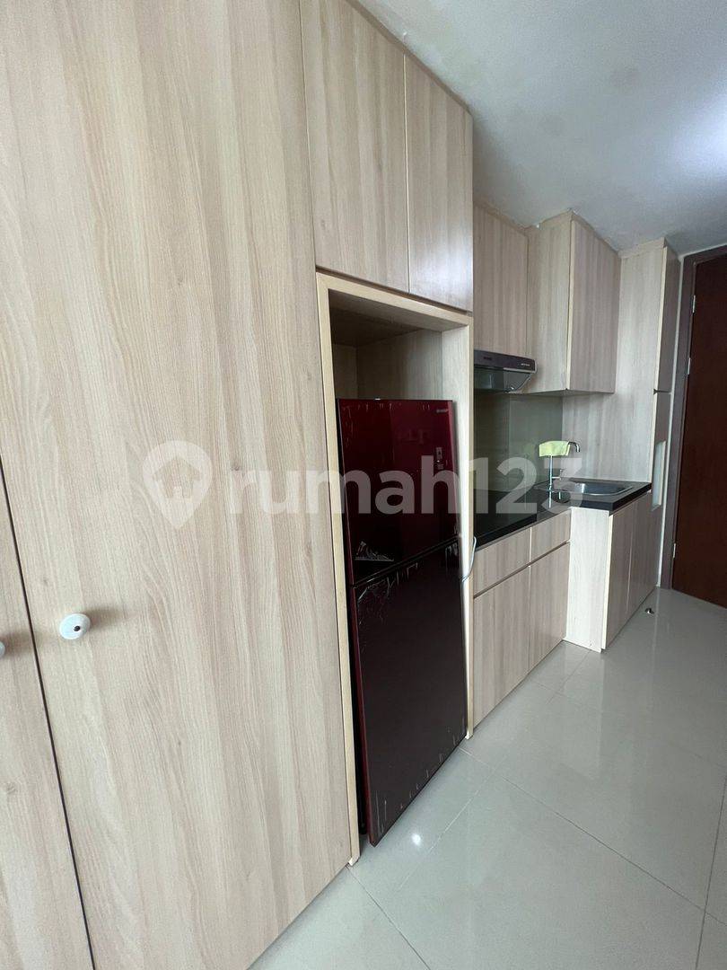 Strategic Location Apartment in Lippo Karawaci Smart City