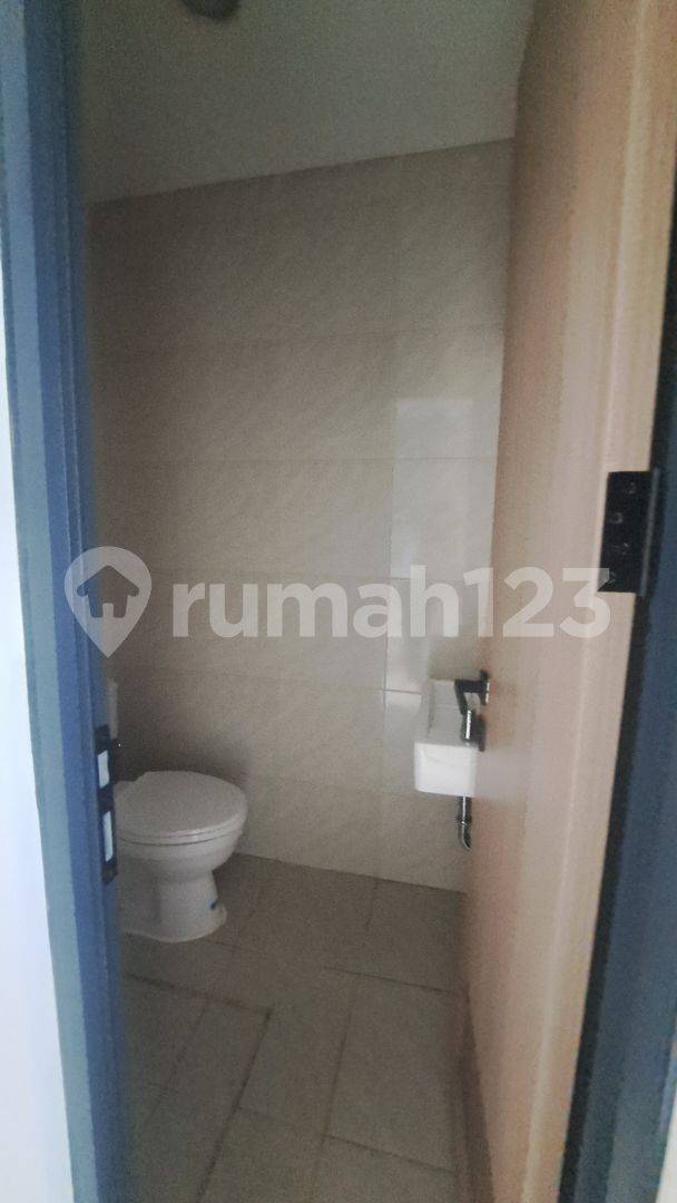 2-Story House with 3 Bedrooms Near UMN University, Gading Serpong