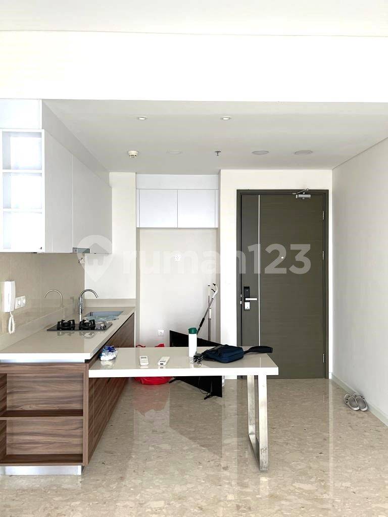 Modern Apartment in BSD Serpong with Multiple Amenities