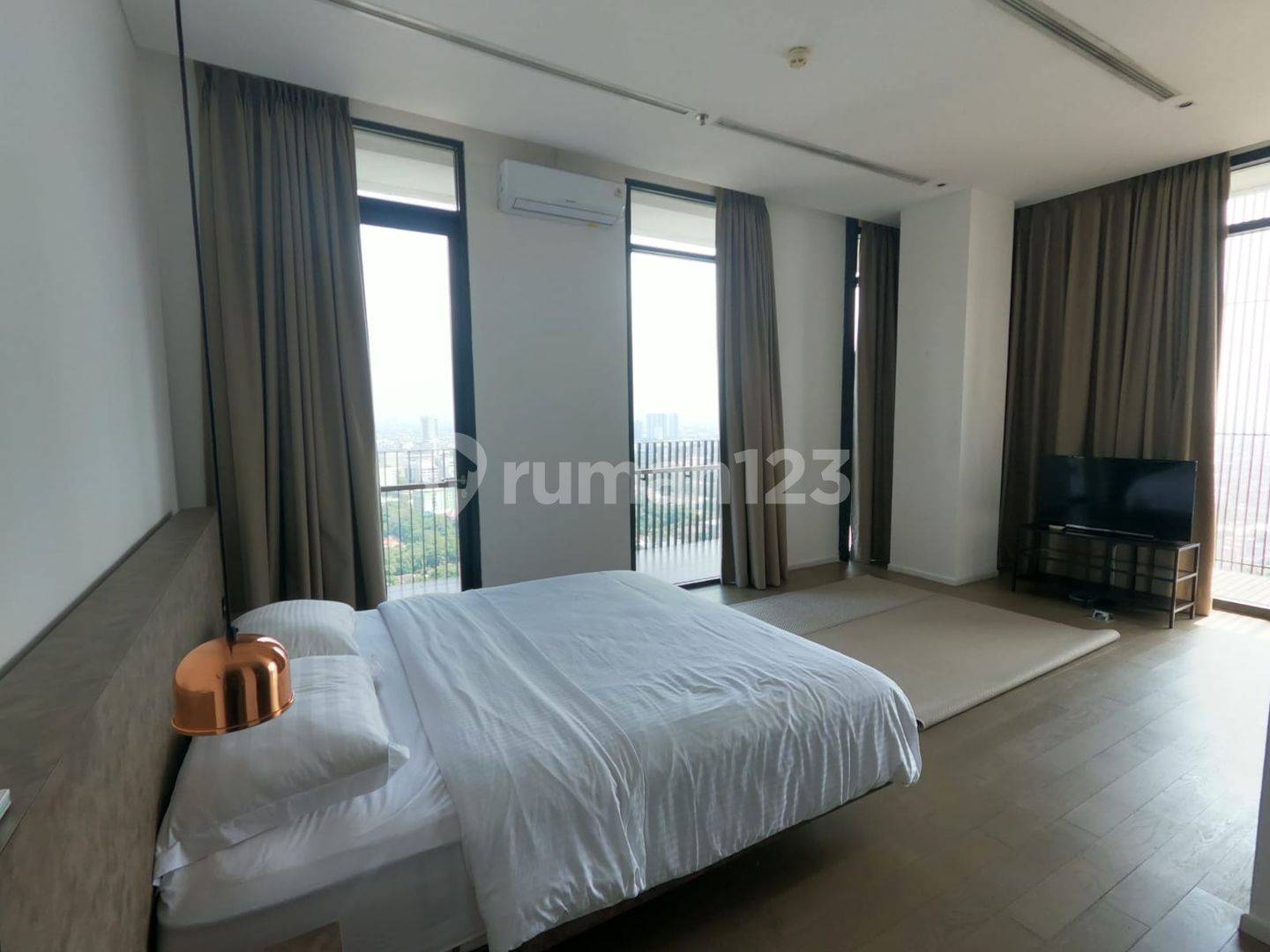Luxurious 3-Bedroom Senopati Suites Apartment in South Jakarta