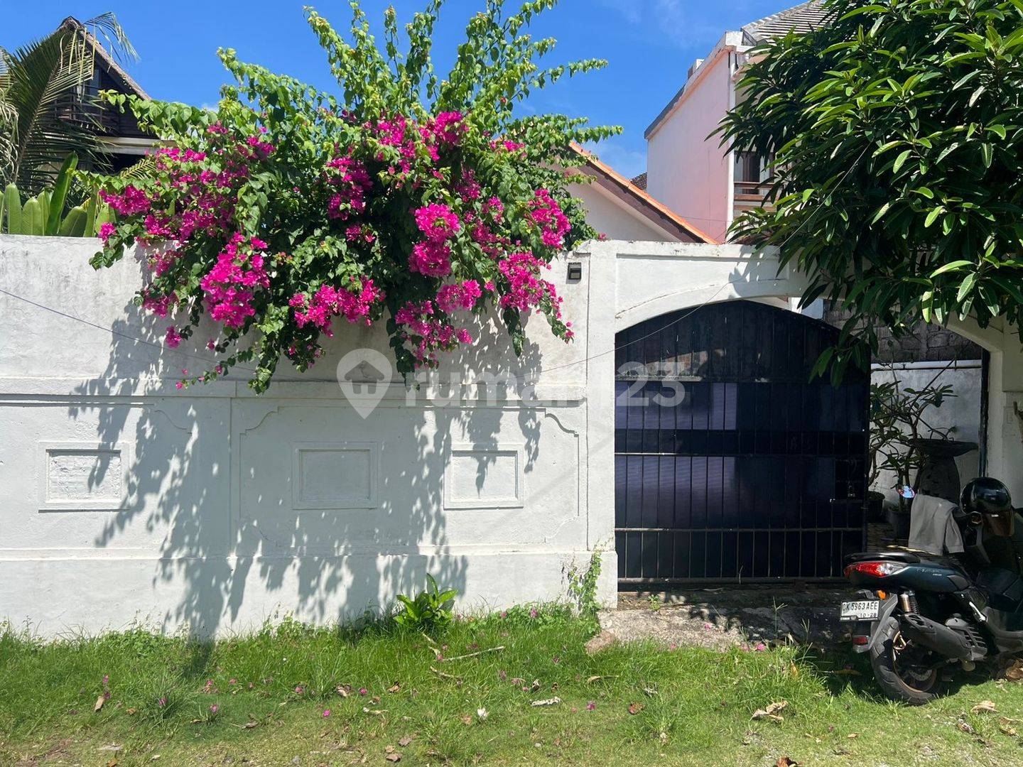 Spacious 2-Bedroom House near Pasraman Unud, Jimbaran